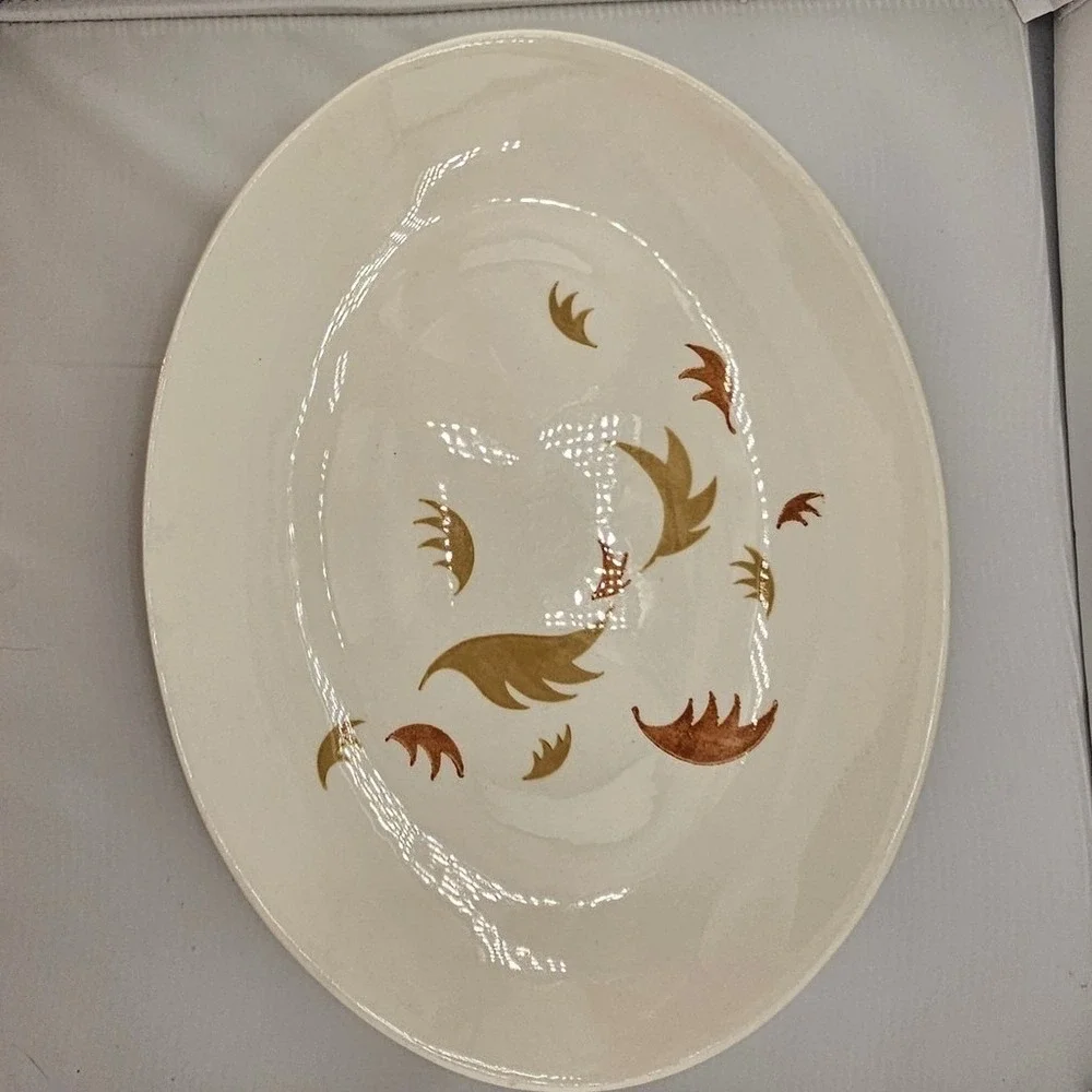 Vintage Leaf Melody Platter, Mid-Century MCM Royal‎ China Serving Mid-Century